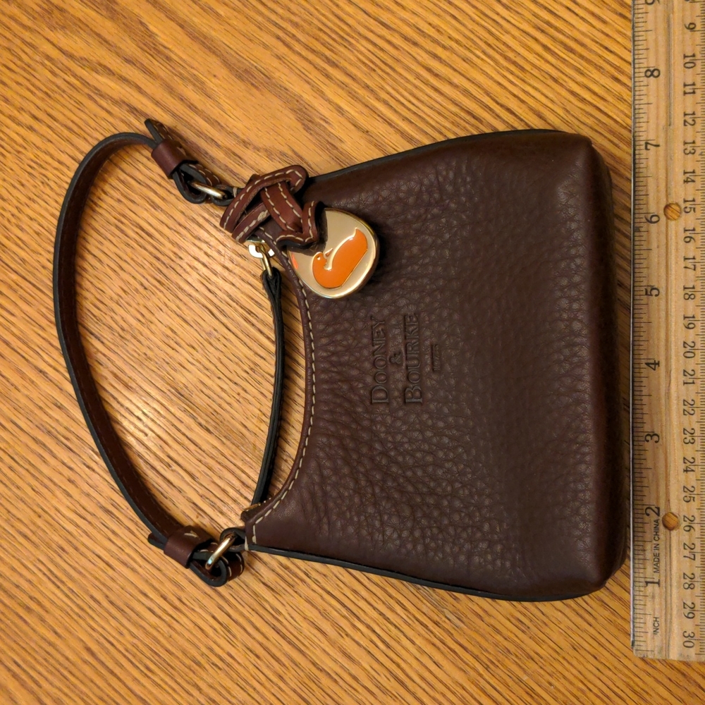 Dooney & Bourke bitsy bag